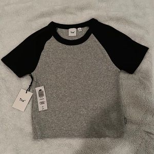 New Aritzia Tna Baby Tee (S) BRAND NEW WITH TAGS